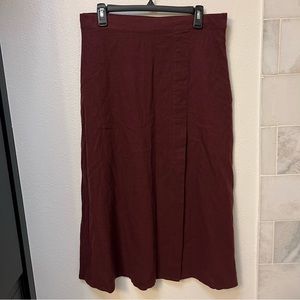 Midi skirt with slit
